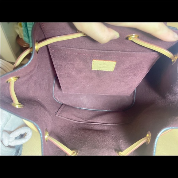 LouisVuitton monogram backpack - Picture 3 of 5